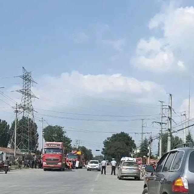 湖北麻城车祸事件深度分析与反思