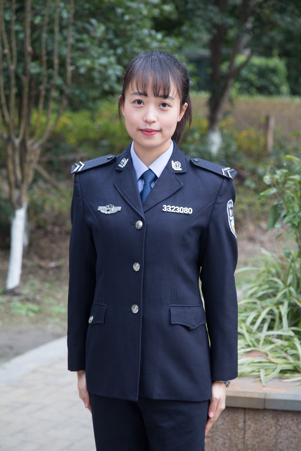 探索警察新制服，时尚与功能的完美结合 2017年展望