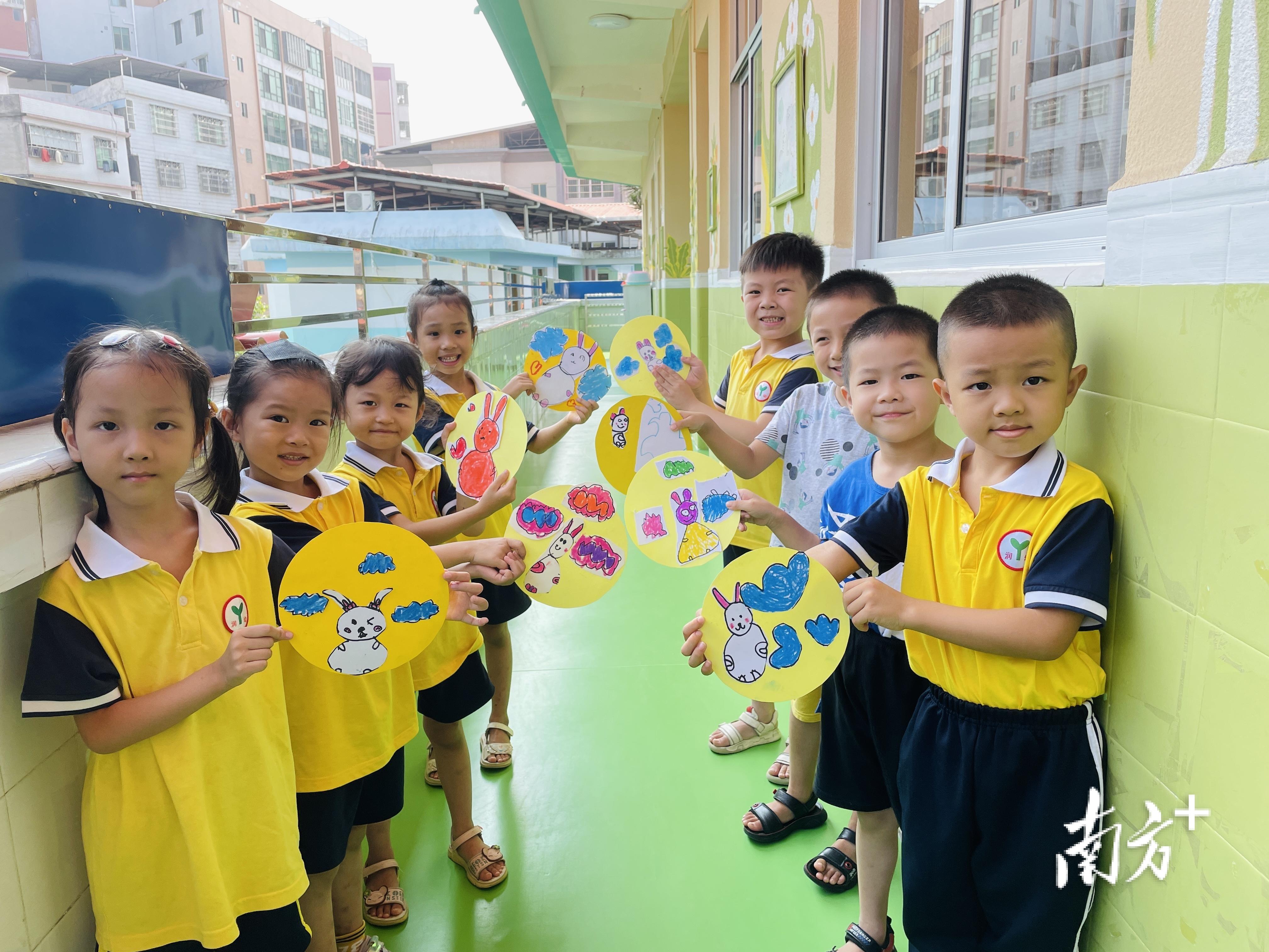 蕉岭县小学领导团队引领未来教育新篇章